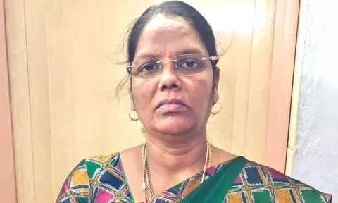 Vandalur Panchayat president Muthamizh Selvi