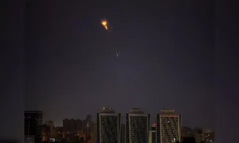 Aftermath of a Russian missile attack in Kyiv (Reuters)