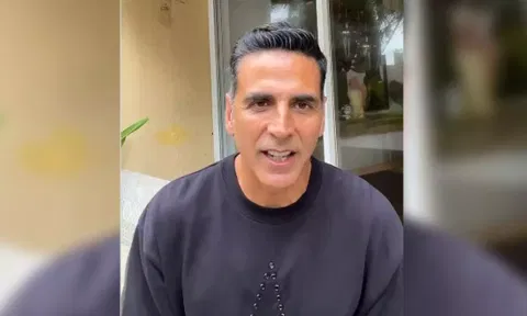  Akshay Kumar