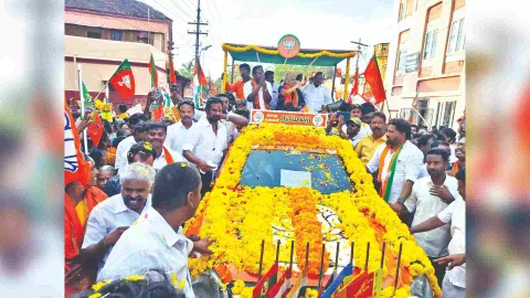 Union Minister Nirmala Sitaraman campaigning in Thanjavur for BJP candidate Karuppu M Muruganandam on Friday
