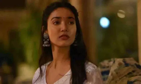 Medha Shankr (X)
