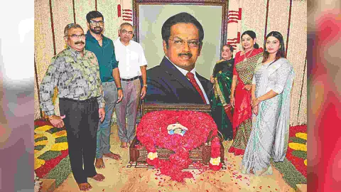 On the 11th remembrance anniversary of the late Dr Sivanthi Aditanar, his son S Balasubramanian Adityan, Director, Daily Thanthi group of publications; grandson B Sivanthi Adityan, Director, Daily Thanthi group, and their family members Jayaramaiah, Malathi Sivanthi Adityan, Anitha Kumaran and Samyuktha Adityan, paid floral tributes at his memorial in Poes Garden