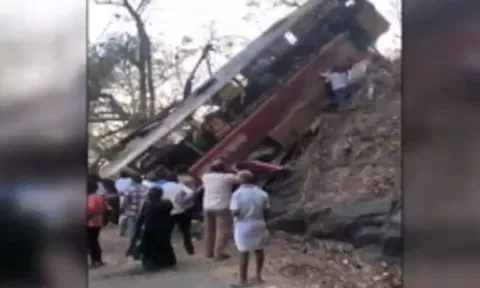 Visuals from the Spot (Screengrab: Thanthi tv)