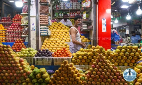 Mangoes at Koyambedu market (Photo: Hemanathan M)