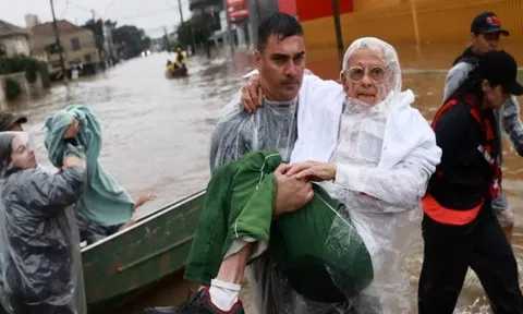 Visual from rescue operation in northern Afghanistan (Reuters)