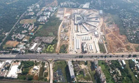Aerial view of Kilambakkam bus terminus (Manivasagan N)