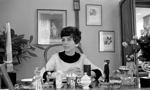 Geraldine Stutz