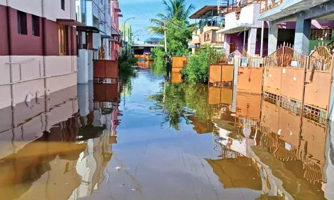 Rain water enters houses in Annur