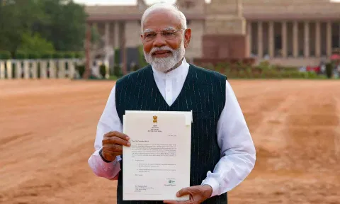 PM Modi at Rashtrapati Bhavan (Photo/Reuters)