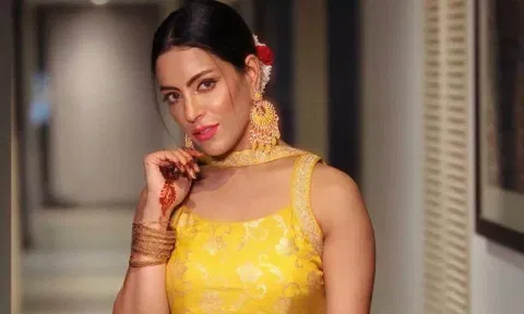 Noor Malabika Das (X) 