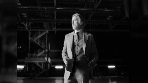 Daniel Craig as Benoit Blanc in 'Knives Out 3' (Image: X/@Rian Johnson)