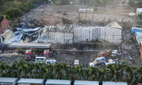  Firefighters douse a fire that broke out in a gaming zone, in Rajkot (PTI)