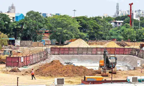Construction works underway at the new waterbody near Villivakkam Lake (Photo: Hemanathan M)