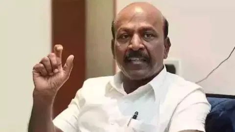 No bribe was taken by govt hospital to treat child suffering from diarrhoea, says TN health minister