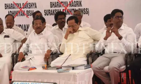  DMK senior leader Duraimurugan during DMK law wing hunger strike (Photo: Hemanathan M)
