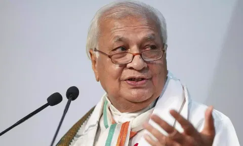  Governor Arif Mohammed Khan (PTI)