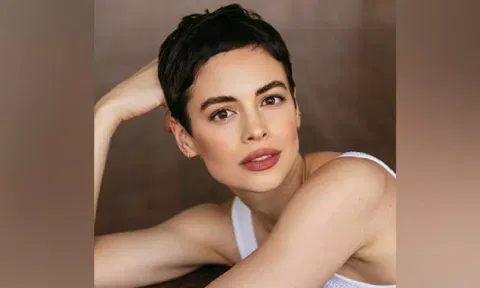 Conor Leslie 