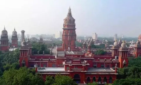 Fakrudeen raises fear of reprisal, Madras HC directs Puzhal jail officials to present him physically