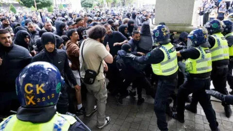 standing army at the anti-immigration protest 