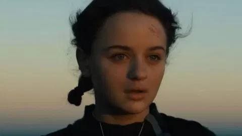 Joey King in a still from 'Uglies' (Screengrab)
