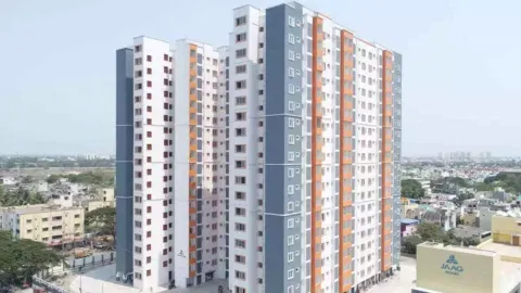 Housing flat