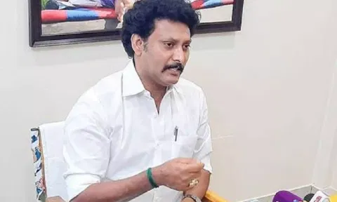  Anbil Mahesh Poyyamozhi