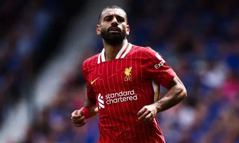  Mohamed Salah in action against Ipswich Town 