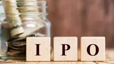 IPO