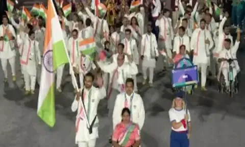 Indian contingent for Paris Paralympics. (Picture: X/@mansukhmandviya)