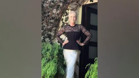  Jamie Lee Curtis (Instagram)