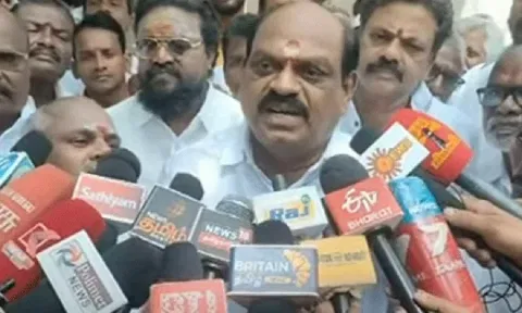 AIADMK senior leader Vaithilingam, sons booked for Rs 27 crore corruption