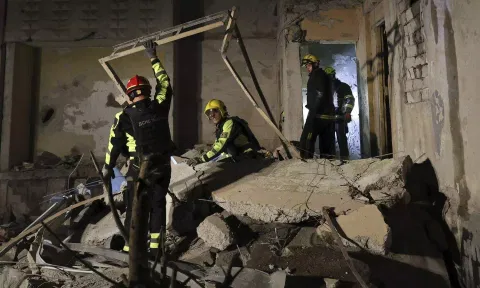 Rescue service underway in Ukraine (AP)