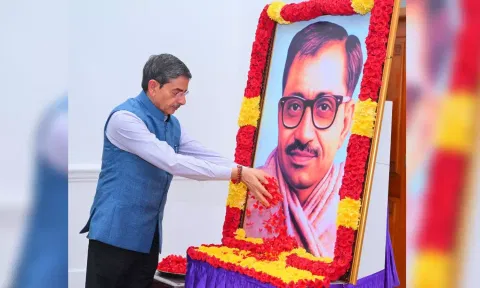  Governor R N Ravi paid floral tributes to the portrait of Pandit Deendayal Upadhyaya