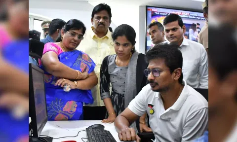 Udhayanidhi Stalin inspects ICCC at Ripon Building on monsoon preparedness 
