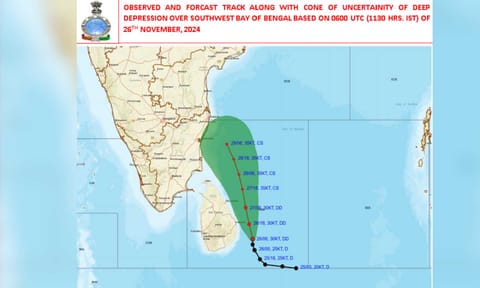  The cone of uncertainty is marked in green (X/IMD)