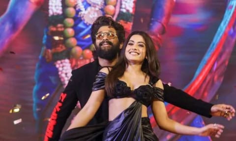 Telugu film actors Allu Arjun and Rashmika Mandanna during a promotional event for their film ’Pushpa 2: The Rule’i (PTI) 