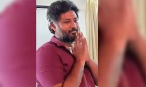  Mukundan Parasuraman
