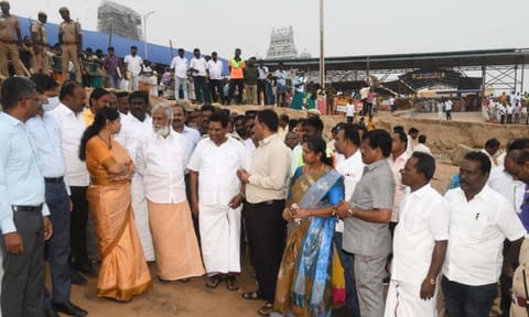 Thoothukudi MP Kanimozhi, HR&CE Minister PK Sekarbabu inspecting sea erosion at Tiruchendur temple 