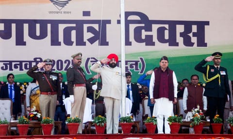  Uttarakhand Governor Lt. General Gurmit Singh (retd.) with Chief Minister Pushkar Singh Dhami during the 76th Republic Day celebration (PTI)