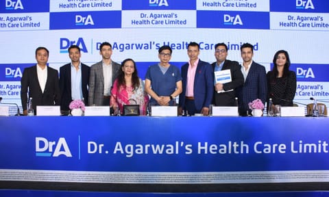 Dr. Agarwal's IPO Press meet Group picture