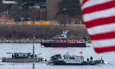 Planes have high-tech systems to stop midair crashes. So what went wrong in Washington?