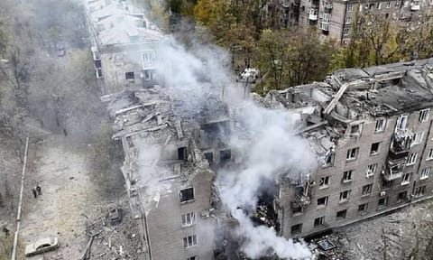 Smoke rises out of an apartments building after a Russian attack in Ukraine on Nov 11, 2024 (AP) 