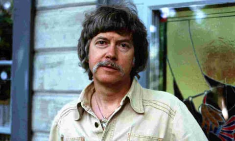 Tom Robbins, literary prankster-philosopher, dies at 92