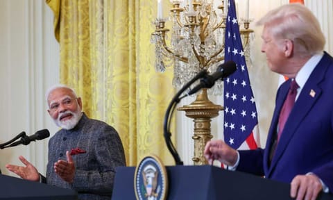 Narendra Modi speaking to Donald Trump on his trip to US (X/@narendramodi)