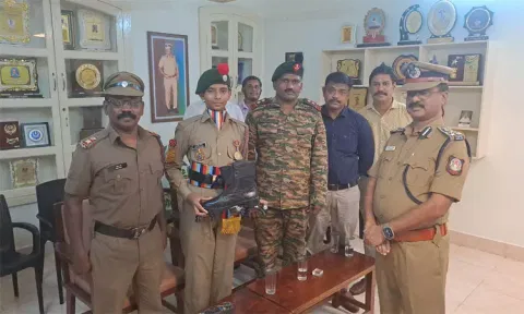 Tirunelveli NCC student wins National award for inventing device to detect landmines