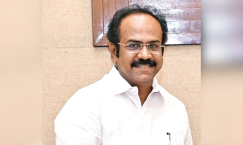  Thangam Thennarasu 