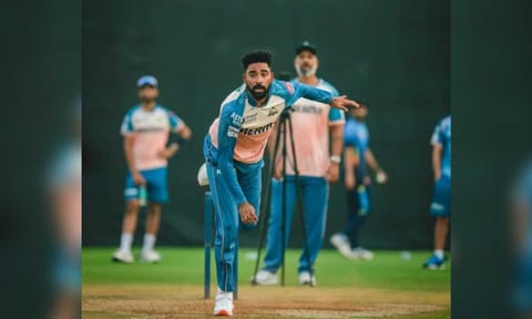  Mohammed Siraj 