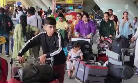 Increased passenger traffic at Chennai Airport