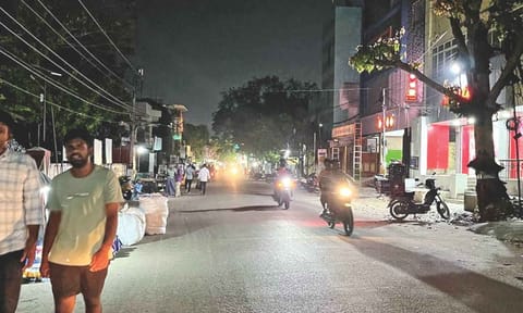 Streets in Perungalathur now have LED street lights but with very minimum coverage capacity 