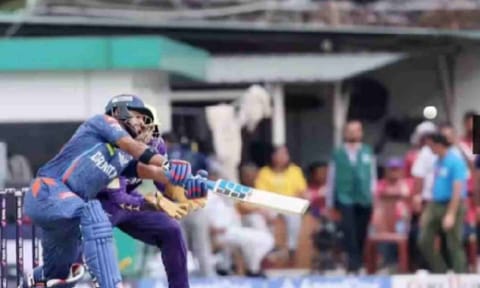 IPL 2025: Relentless six-hitting from Pooran, Marsh powers LSG to 238/3 against KKR